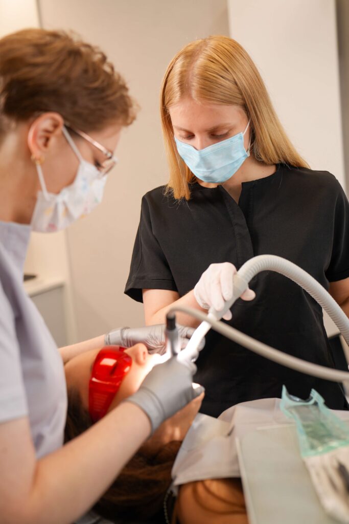 higienizacje zębów Dental Room